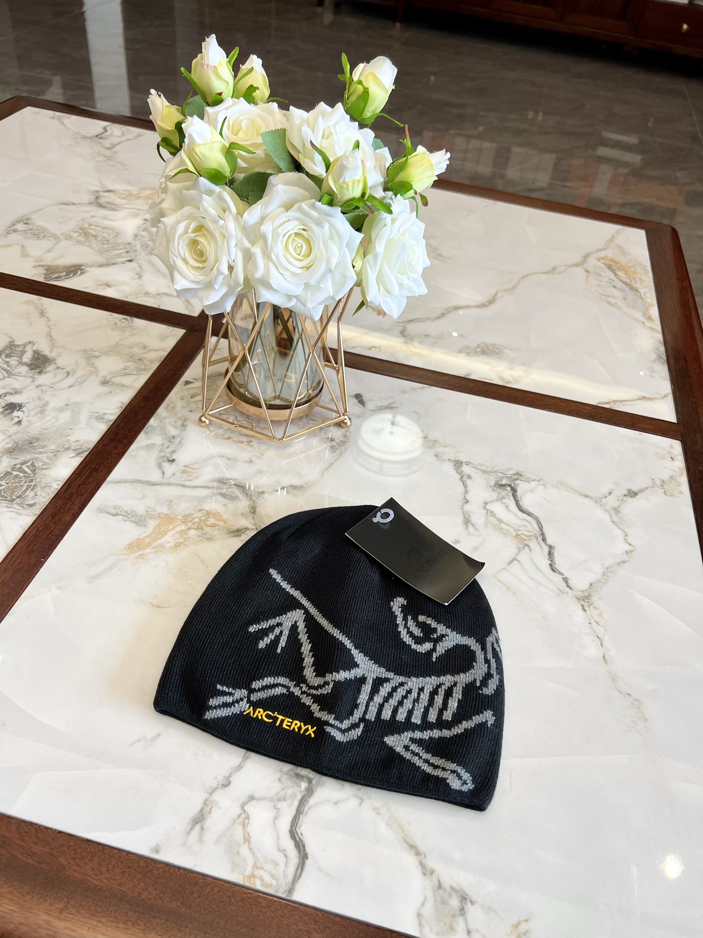 ARC'TERYX hat model 17